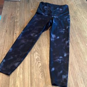 Old Navy over the belly Maternity Leggings